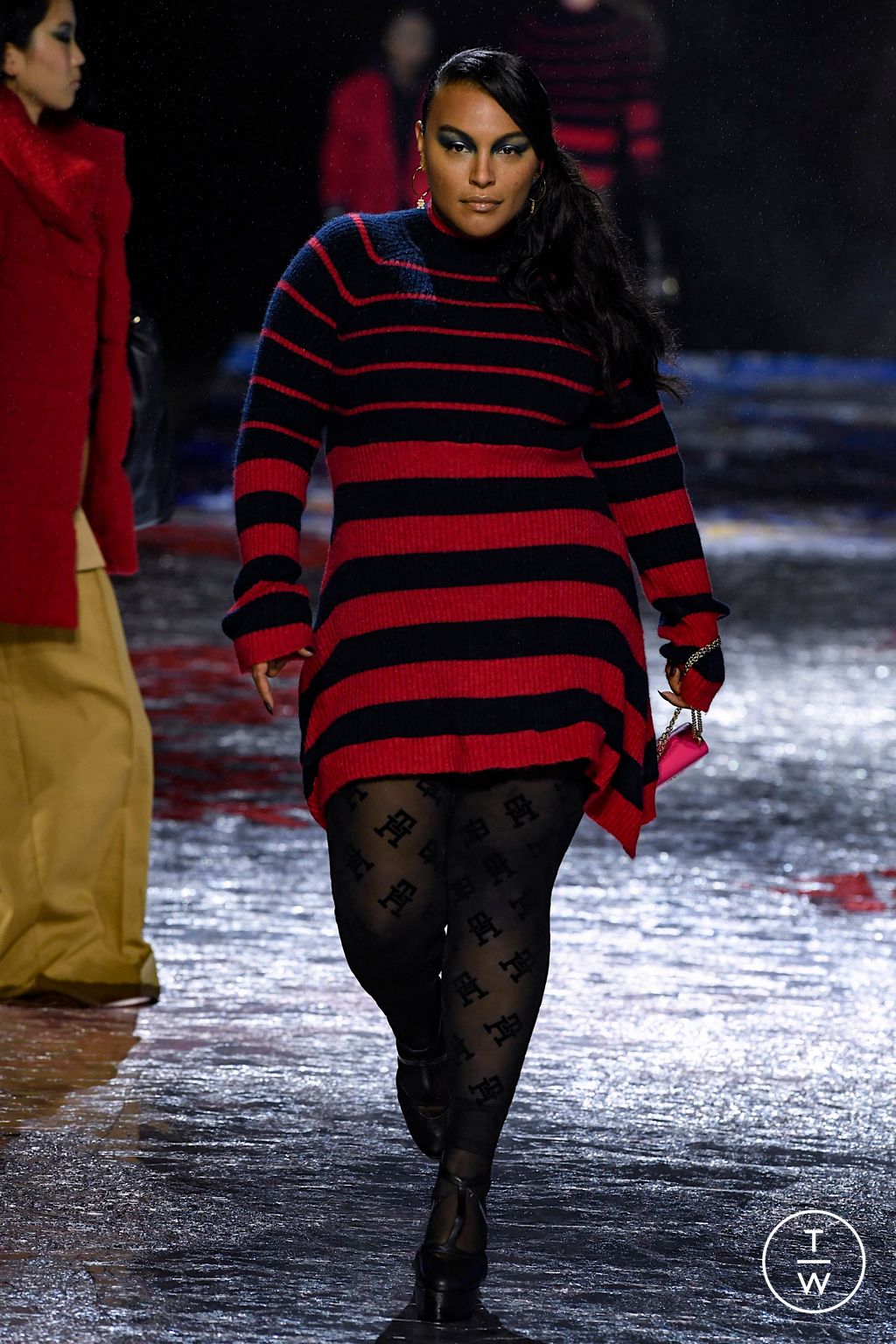 Fashion Week New York Fall/Winter 2022 look 60 de la collection Tommy Hilfiger womenswear