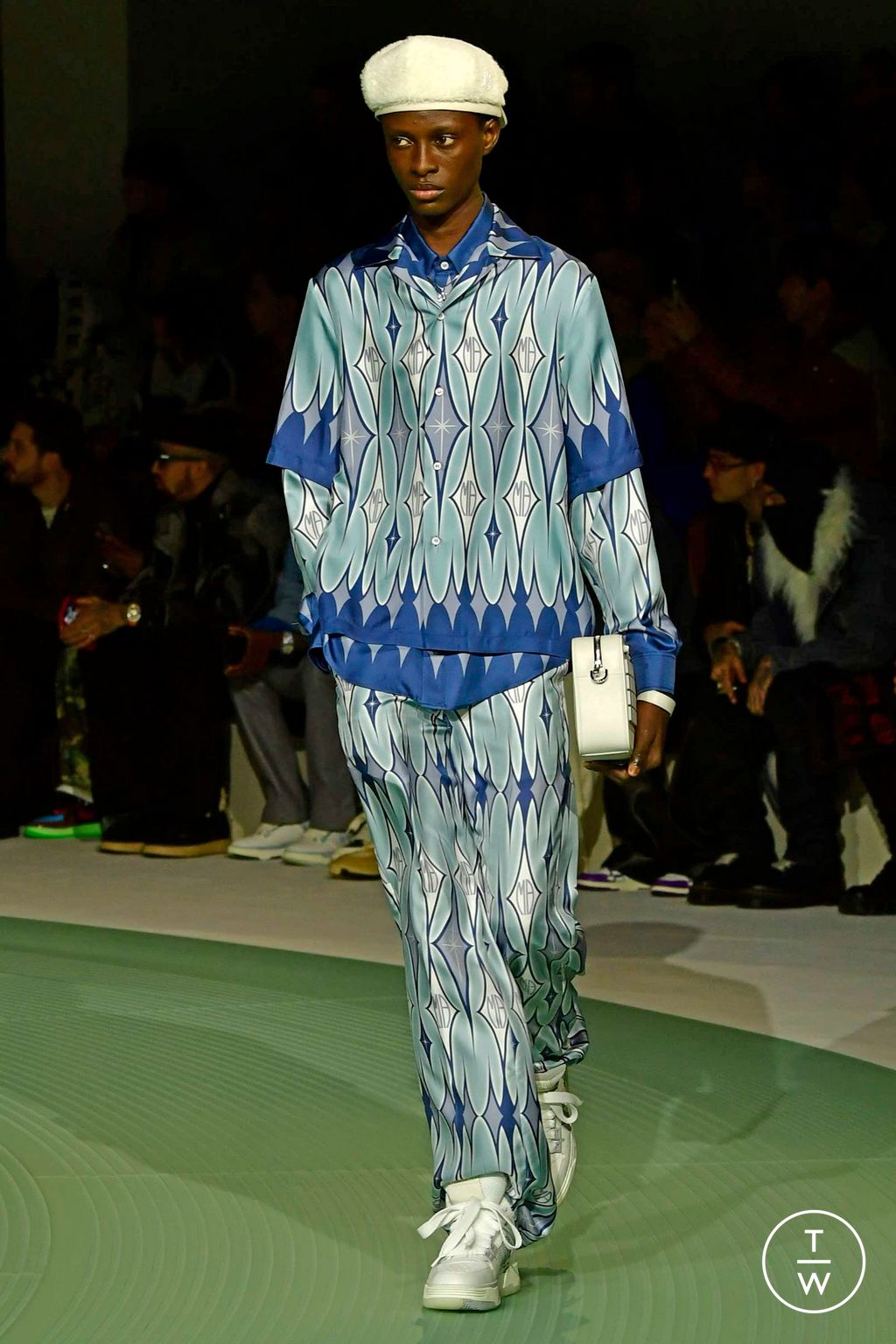 Fashion Week Paris Fall/Winter 2023 look 24 de la collection Amiri menswear