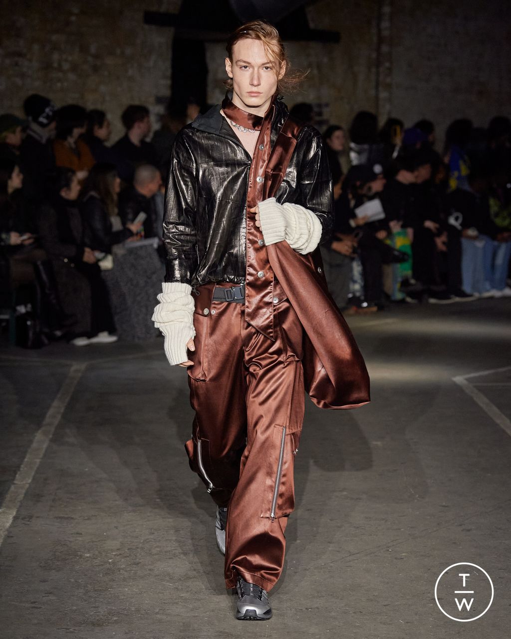 Fashion Week London Fall/Winter 2023 look 6 from the Omar Afridi collection 男装