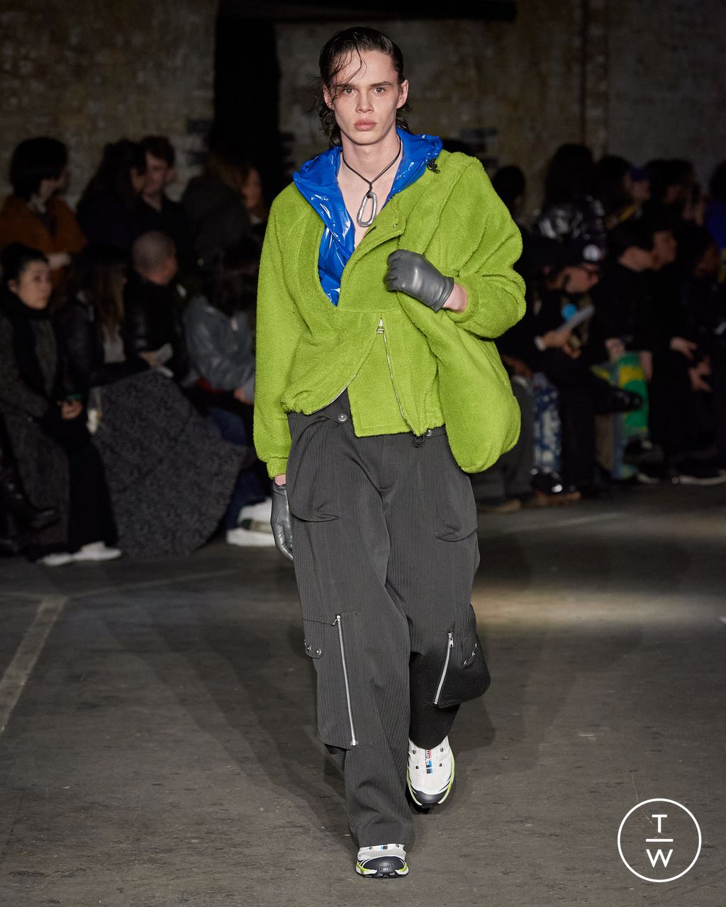 Fashion Week London Fall/Winter 2023 look 15 from the Omar Afridi collection 男装