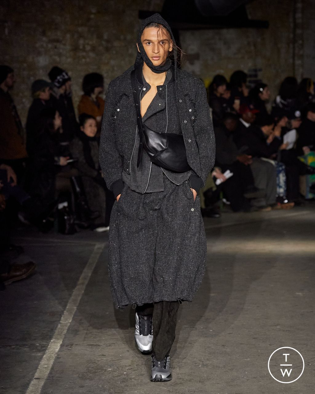 Fashion Week London Fall/Winter 2023 look 20 from the Omar Afridi collection 男装