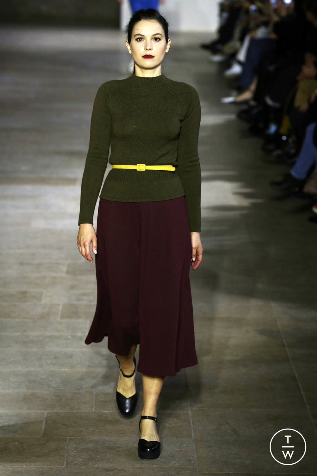 Fashion Week Paris Fall/Winter 2017 look 3 de la collection Agnès B womenswear