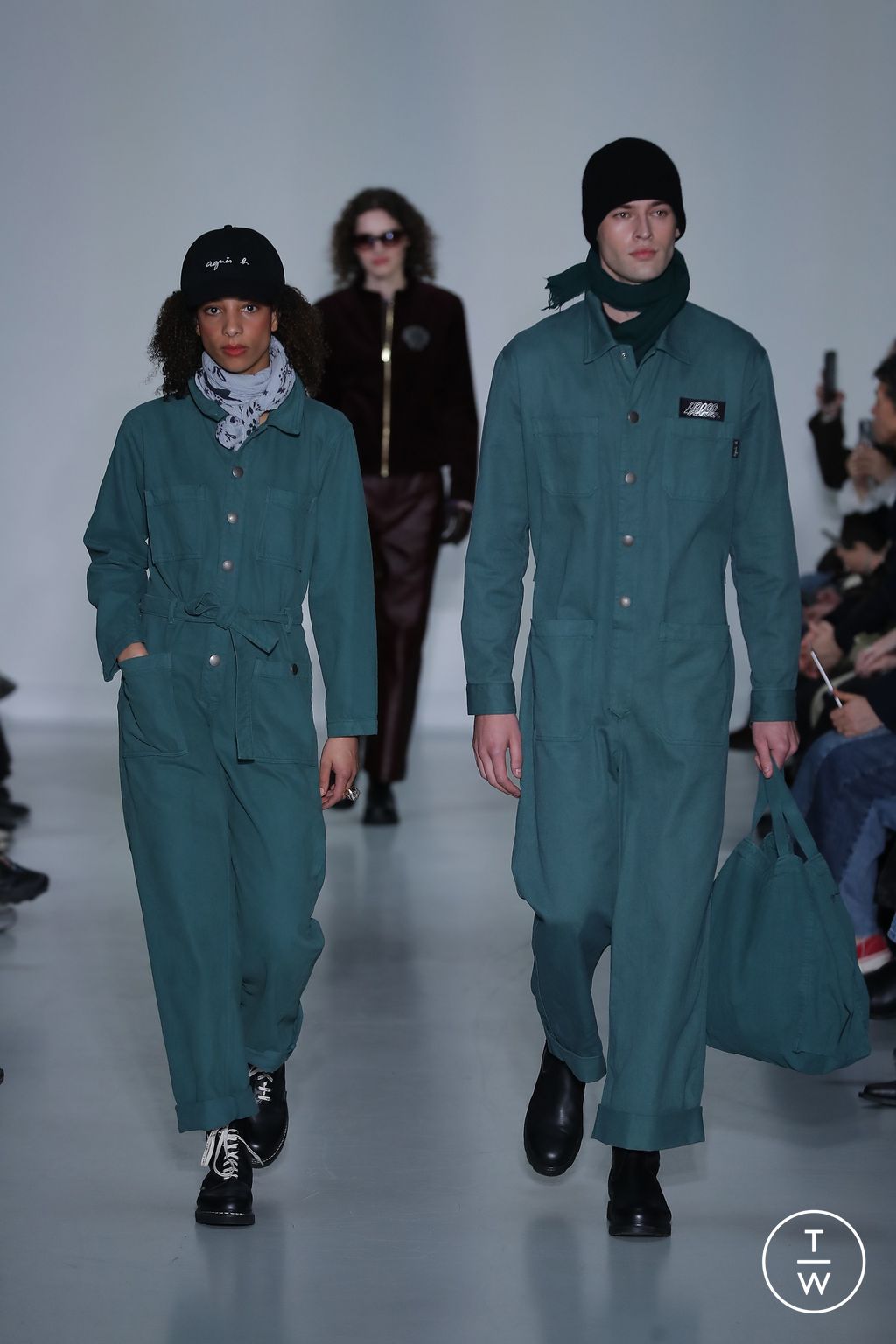 Fashion Week Paris Fall/Winter 2026 look 5 de la collection Agnès B womenswear