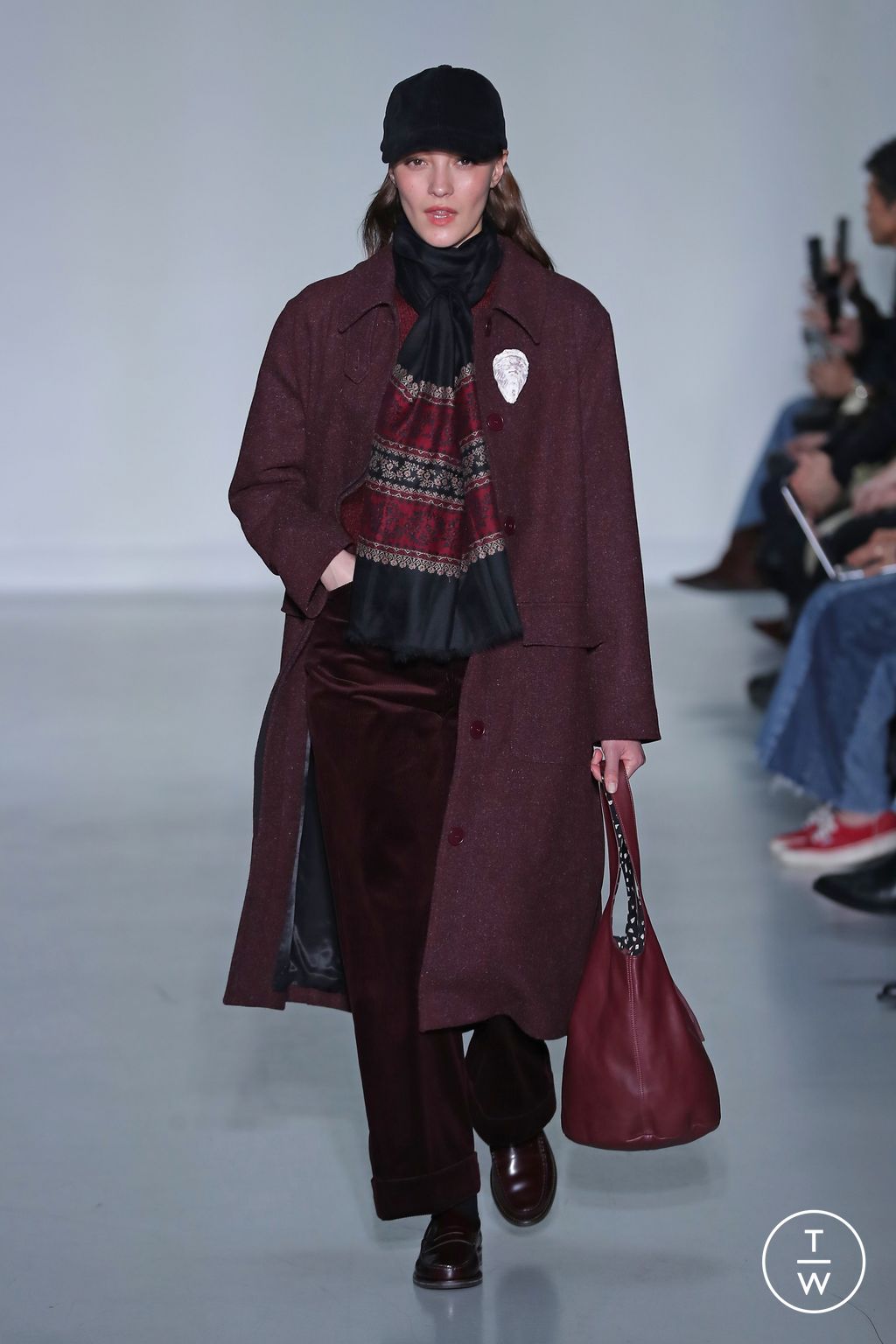 Fashion Week Paris Fall/Winter 2026 look 8 from the Agnès B collection womenswear