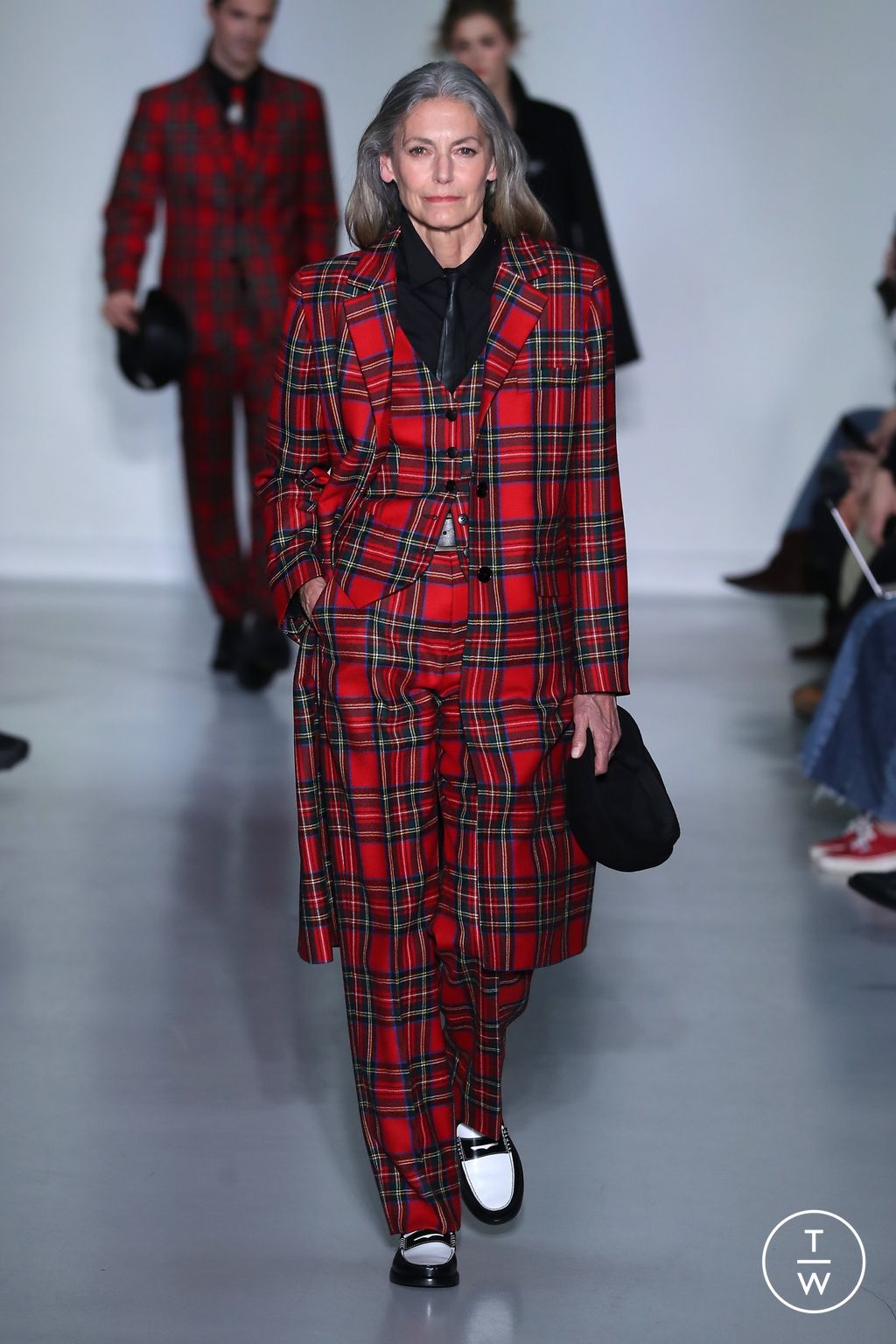 Fashion Week Paris Fall/Winter 2026 look 19 de la collection Agnès B womenswear