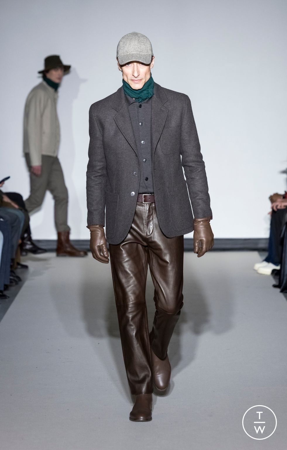 Fashion Week Paris Fall/Winter 2026 look 2 from the Agnès B collection menswear