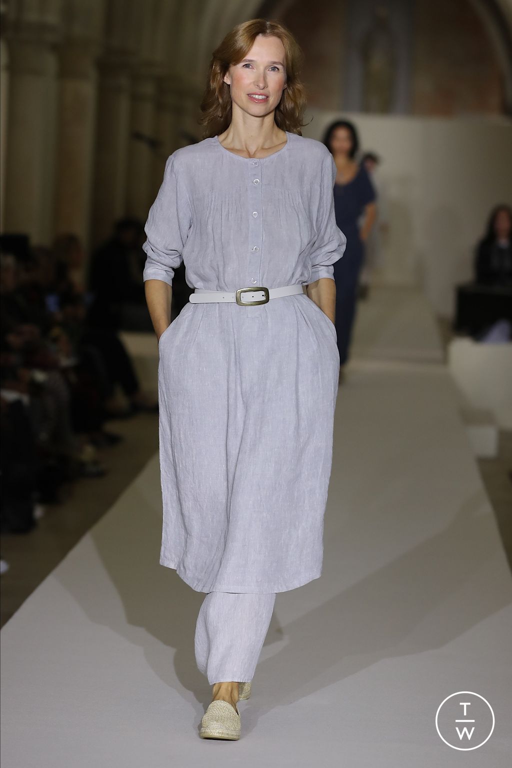 Fashion Week Paris Spring/Summer 2026 look 7 from the Agnès B collection womenswear