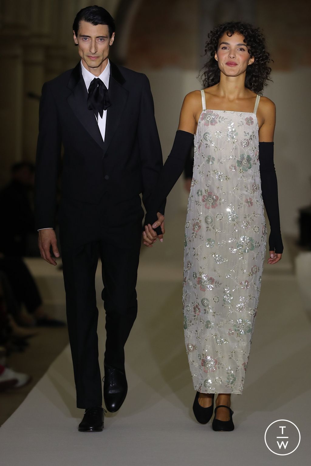 Fashion Week Paris Spring/Summer 2026 look 72 from the Agnès B collection womenswear