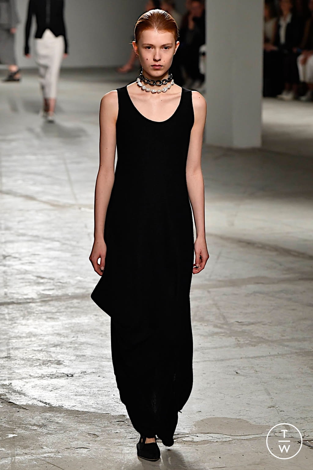 Fashion Week Milan Fall/Winter 2020 look 37 from the Agnona collection womenswear