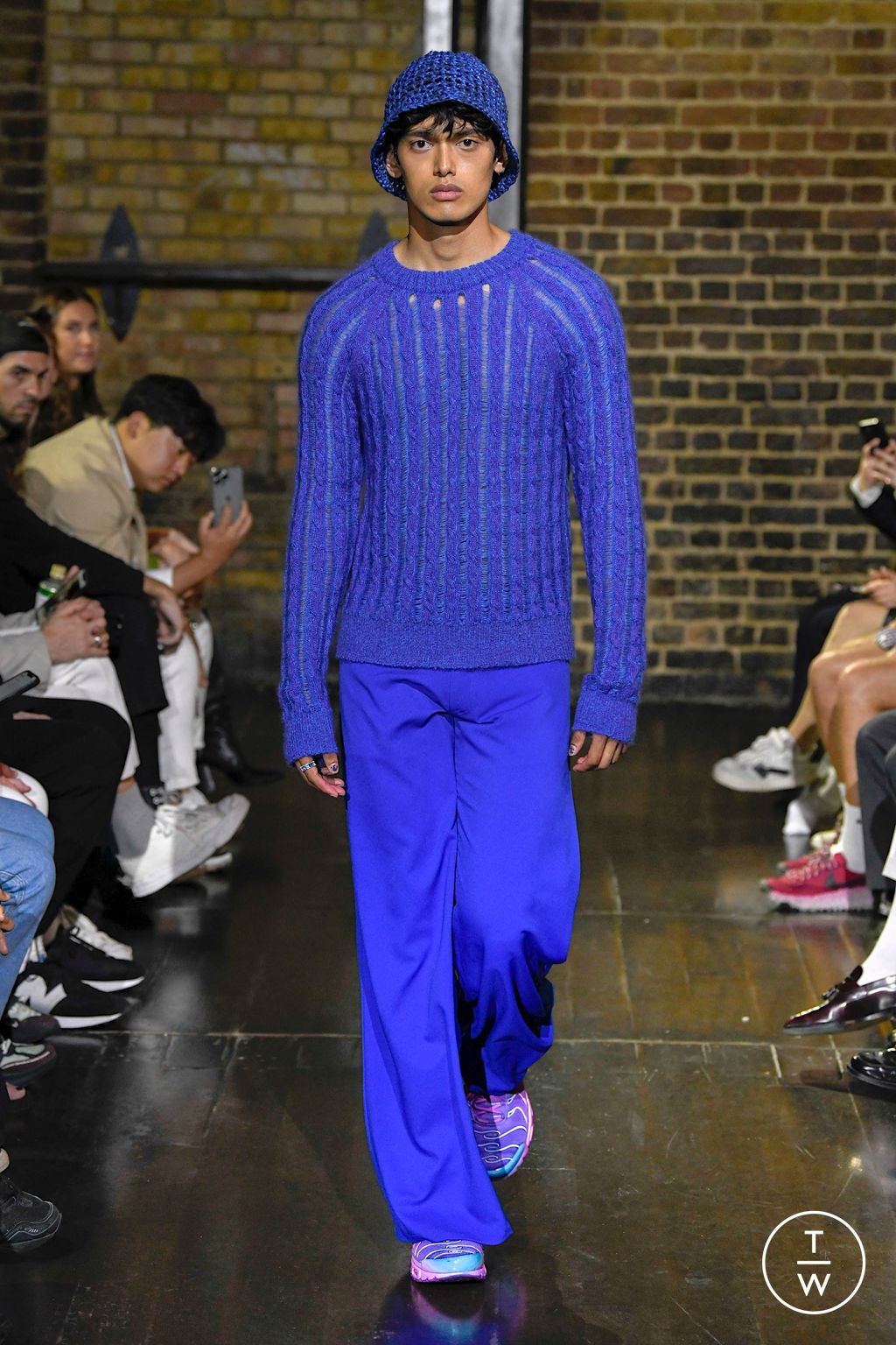 Fashion Week London Spring/Summer 2023 look 22 from the AGR collection menswear