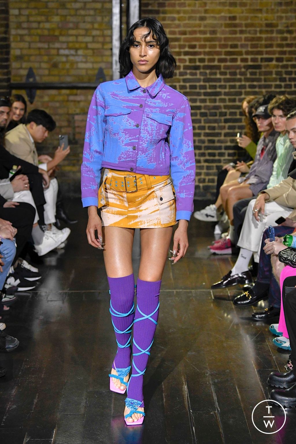 Fashion Week London Spring/Summer 2023 look 23 from the AGR collection 男装
