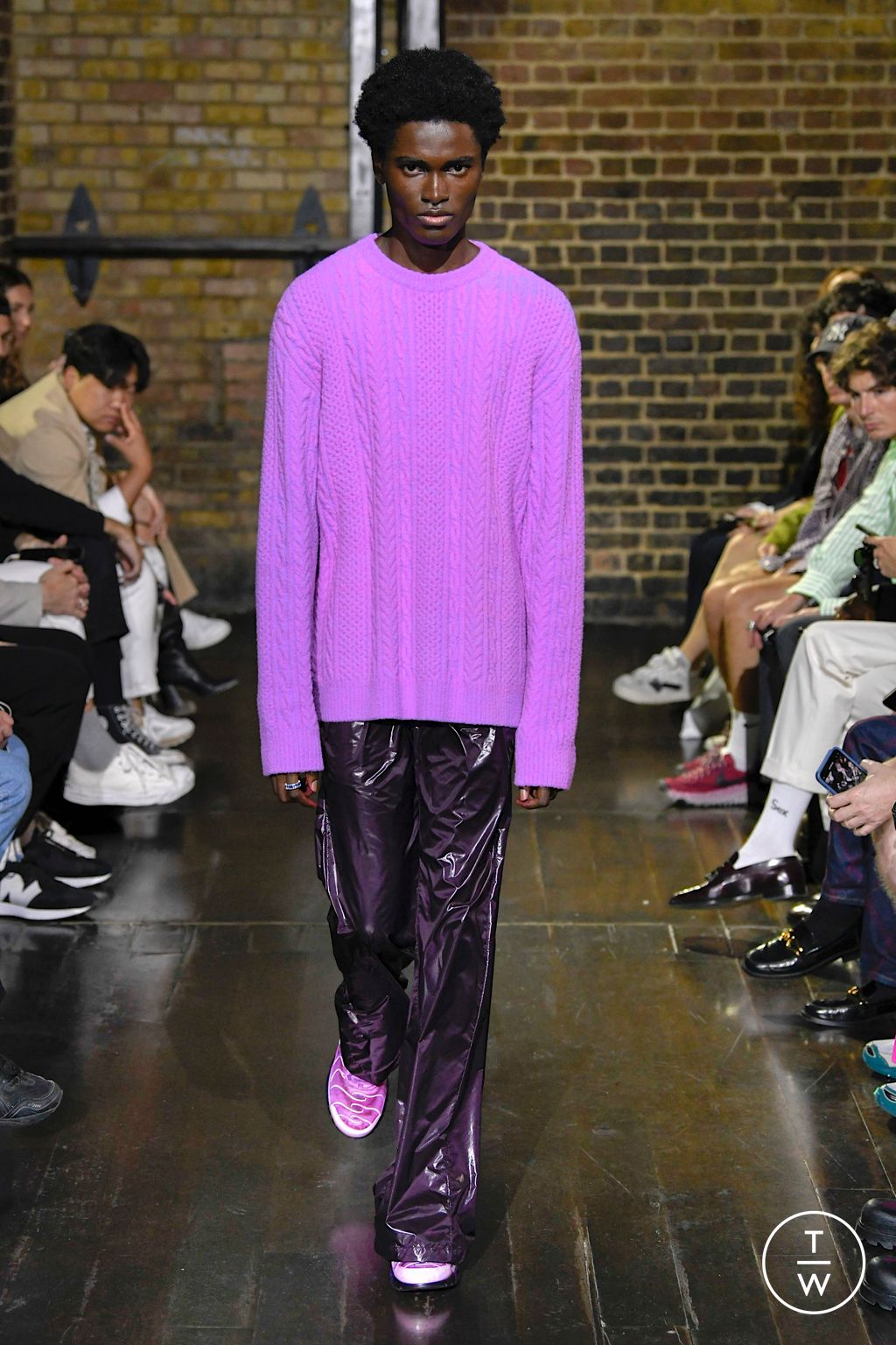 Fashion Week London Spring/Summer 2023 look 28 from the AGR collection menswear