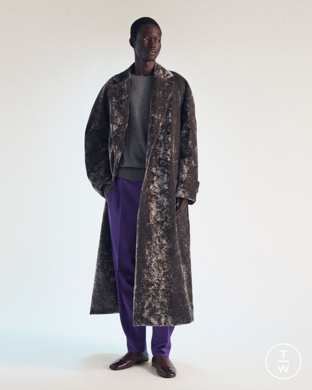 Fashion Week Paris Fall/Winter 2026 look 3 from the Lanvin collection menswear