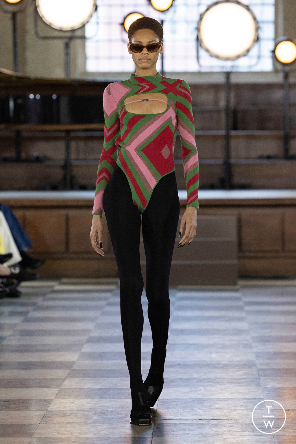 Fashion Week London Fall/Winter 2023 look 6 from the Ahluwalia collection 女装
