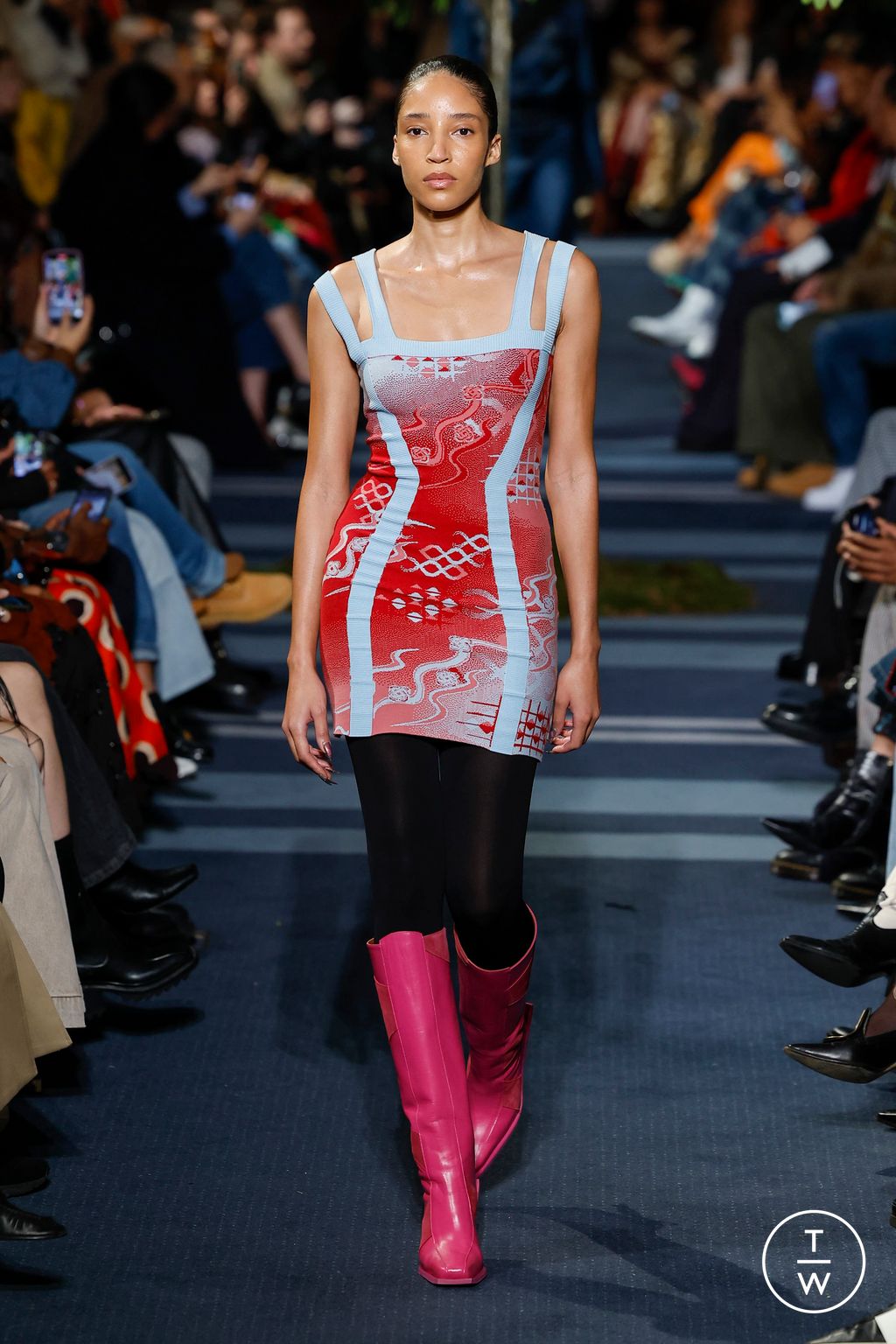 Fashion Week London Fall/Winter 2024 look 14 from the Ahluwalia collection womenswear