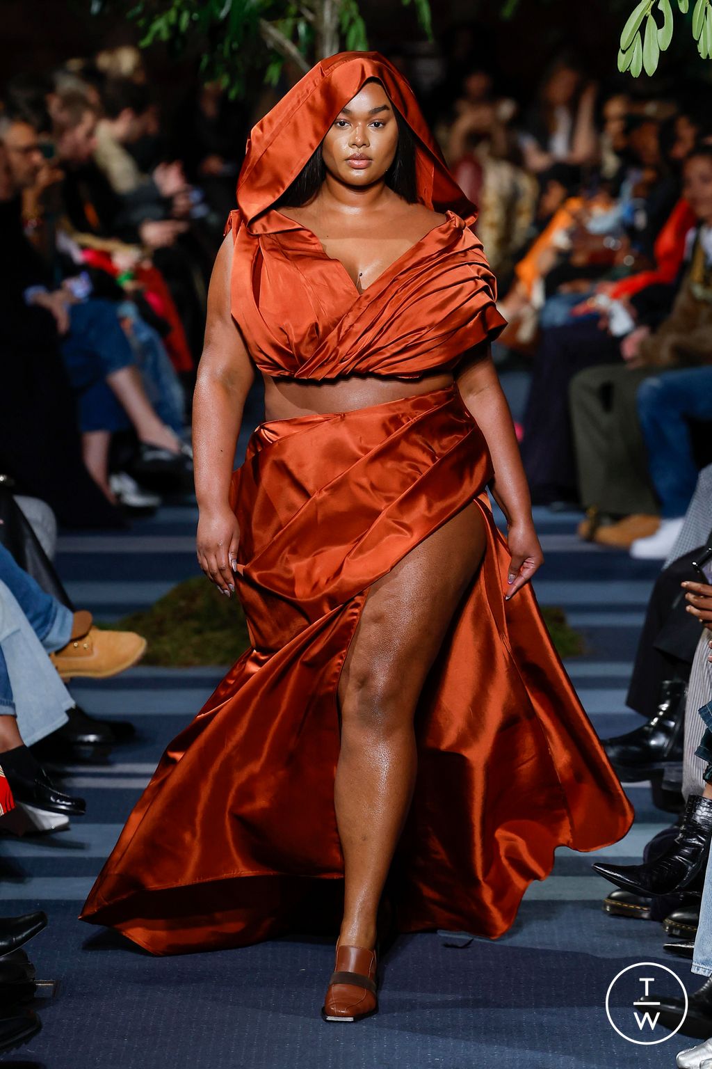 Fashion Week London Fall/Winter 2024 look 32 de la collection Ahluwalia womenswear