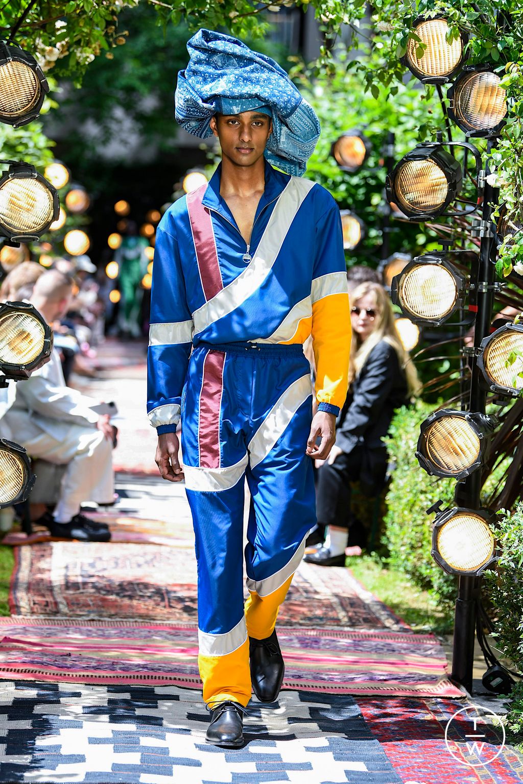 Fashion Week London Spring/Summer 2023 look 18 from the Ahluwalia collection menswear