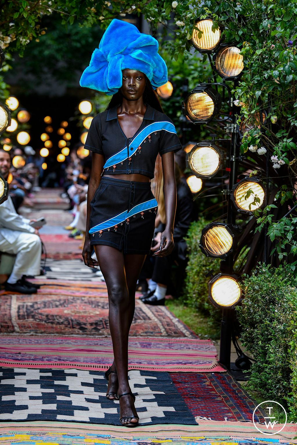 Fashion Week London Spring/Summer 2023 look 30 from the Ahluwalia collection 男装