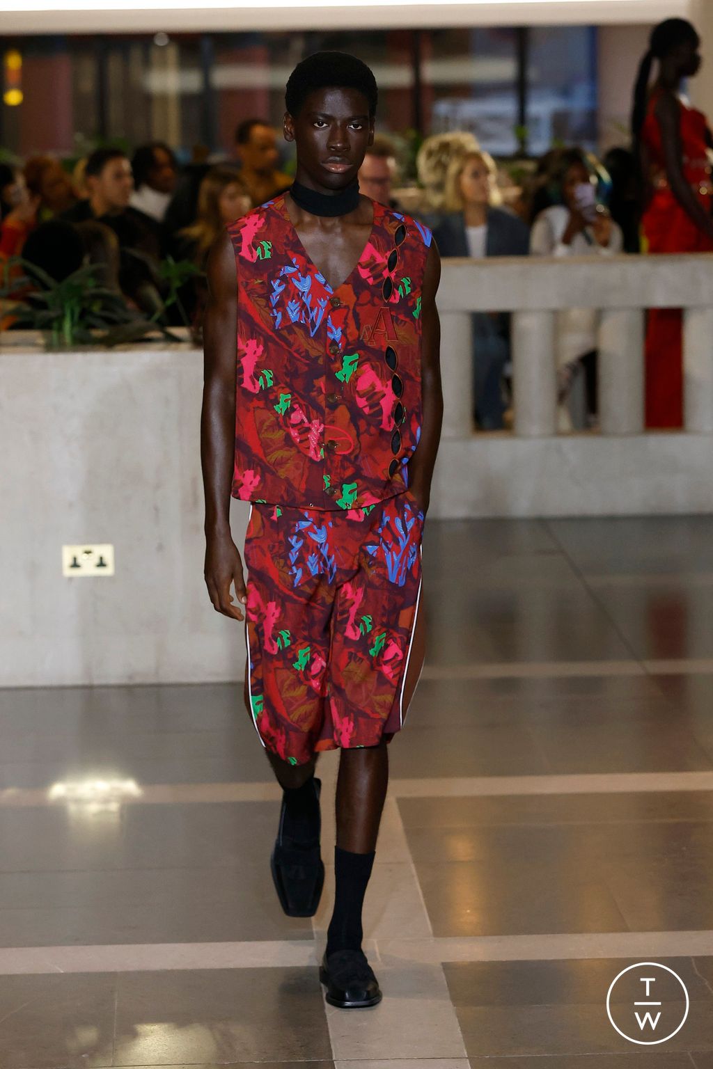 Fashion Week London Spring/Summer 2024 look 3 from the Ahluwalia collection womenswear