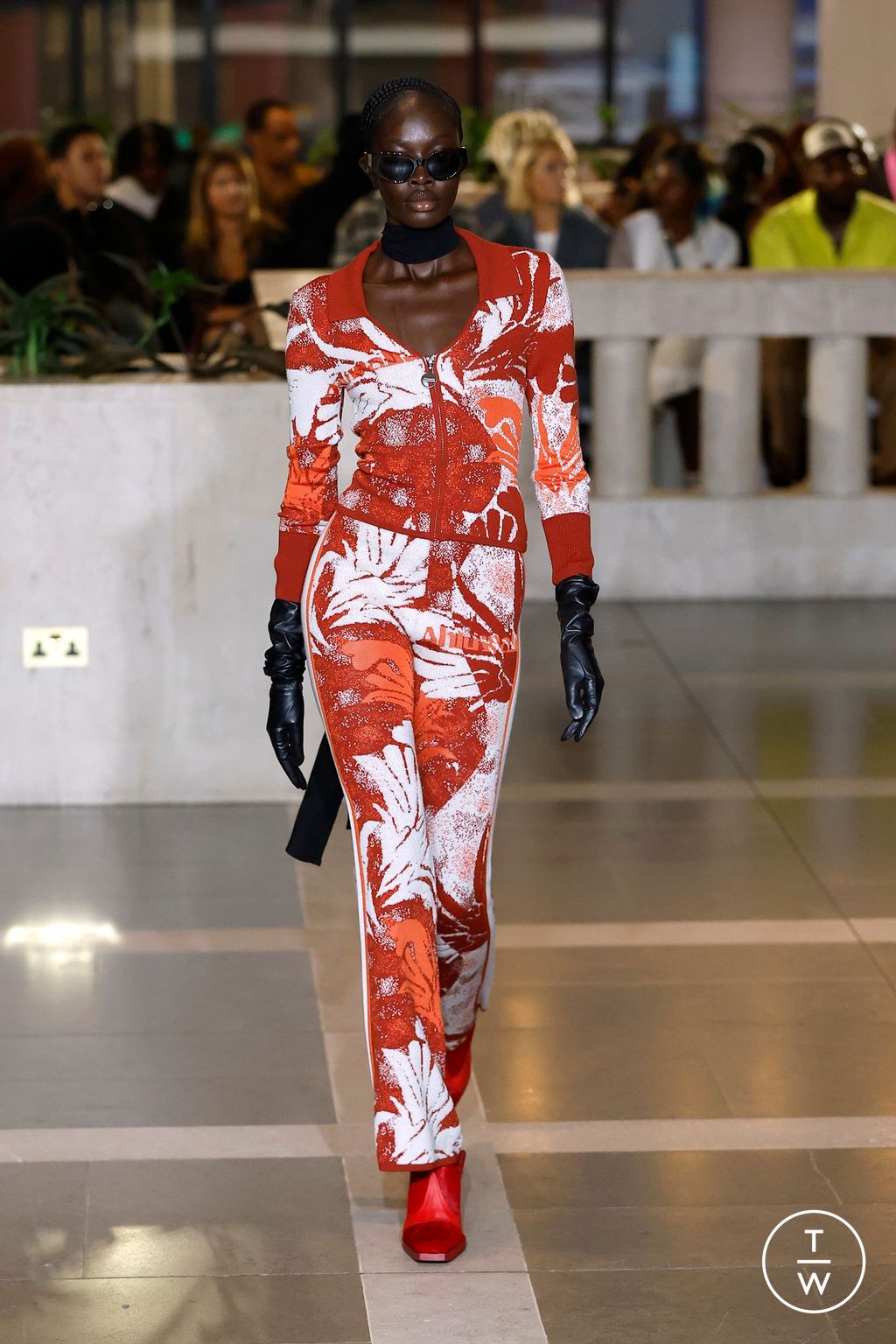 Fashion Week London Spring/Summer 2024 look 28 from the Ahluwalia collection womenswear