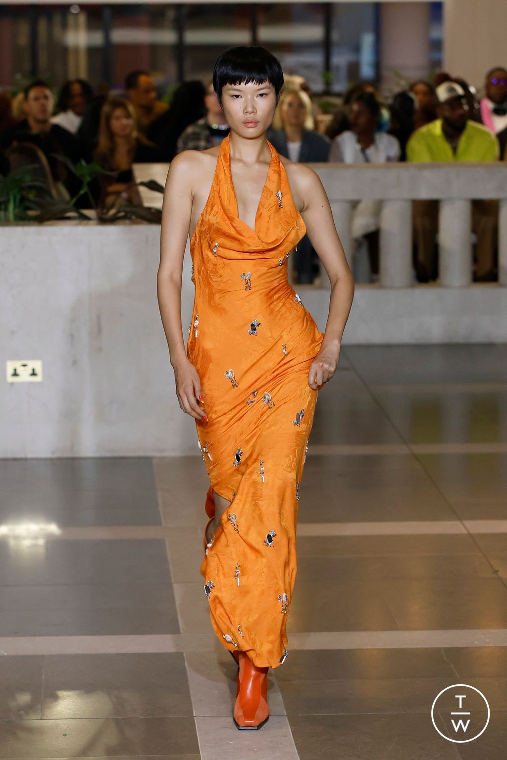 Fashion Week London Spring/Summer 2024 look 31 from the Ahluwalia collection womenswear