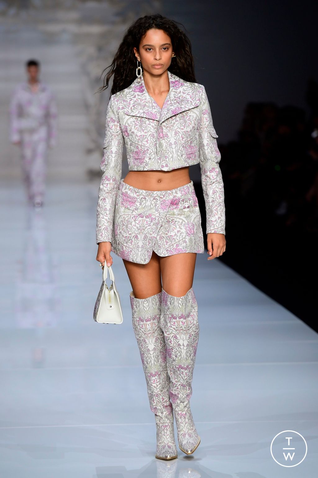 Fashion Week Milan Spring/Summer 2024 look 1 de la collection Aigner womenswear