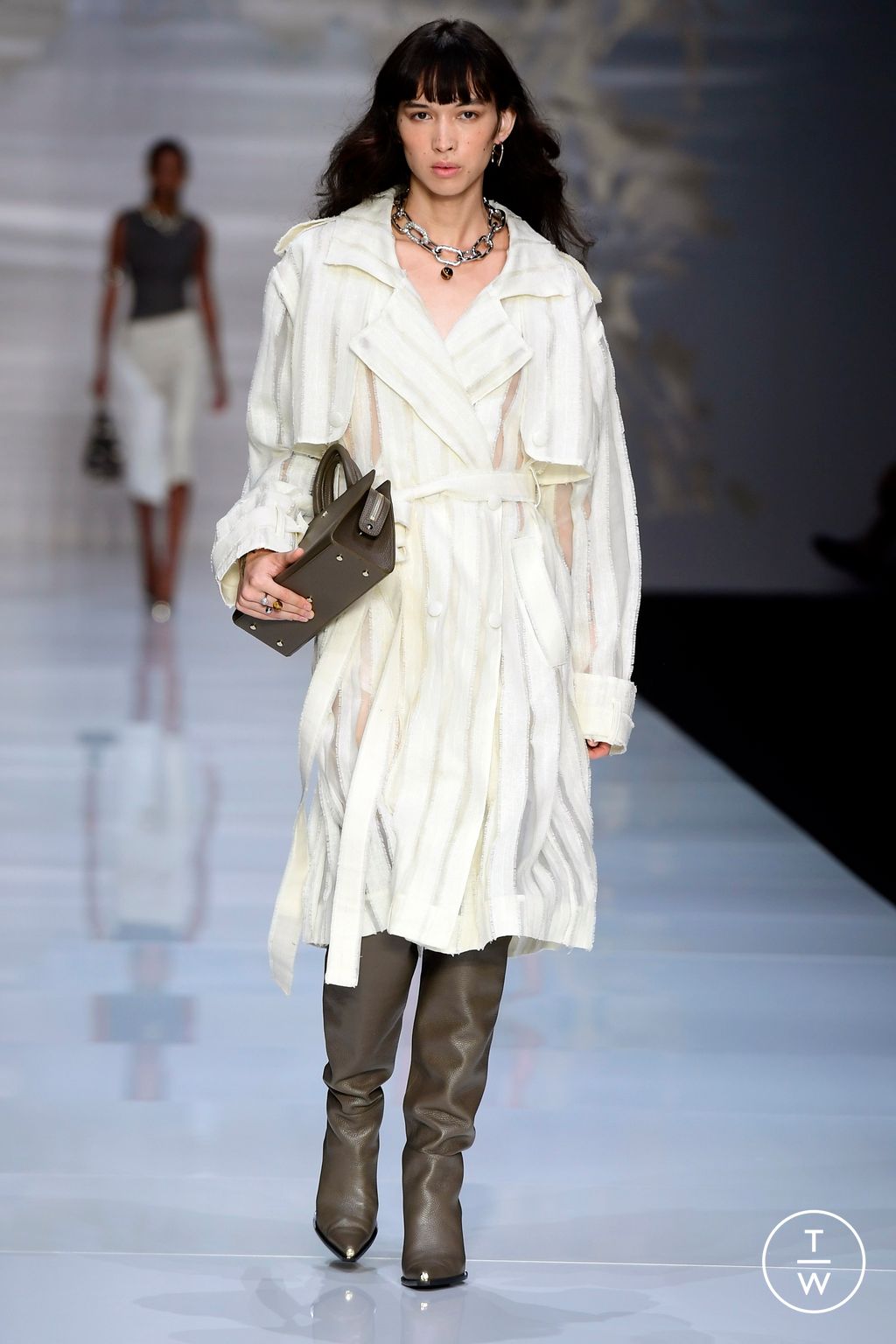 Fashion Week Milan Spring/Summer 2024 look 9 from the Aigner collection womenswear