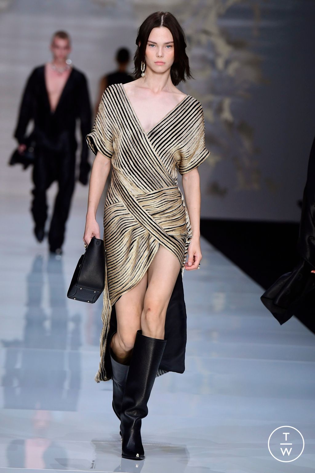 Fashion Week Milan Spring/Summer 2024 look 32 from the Aigner collection womenswear