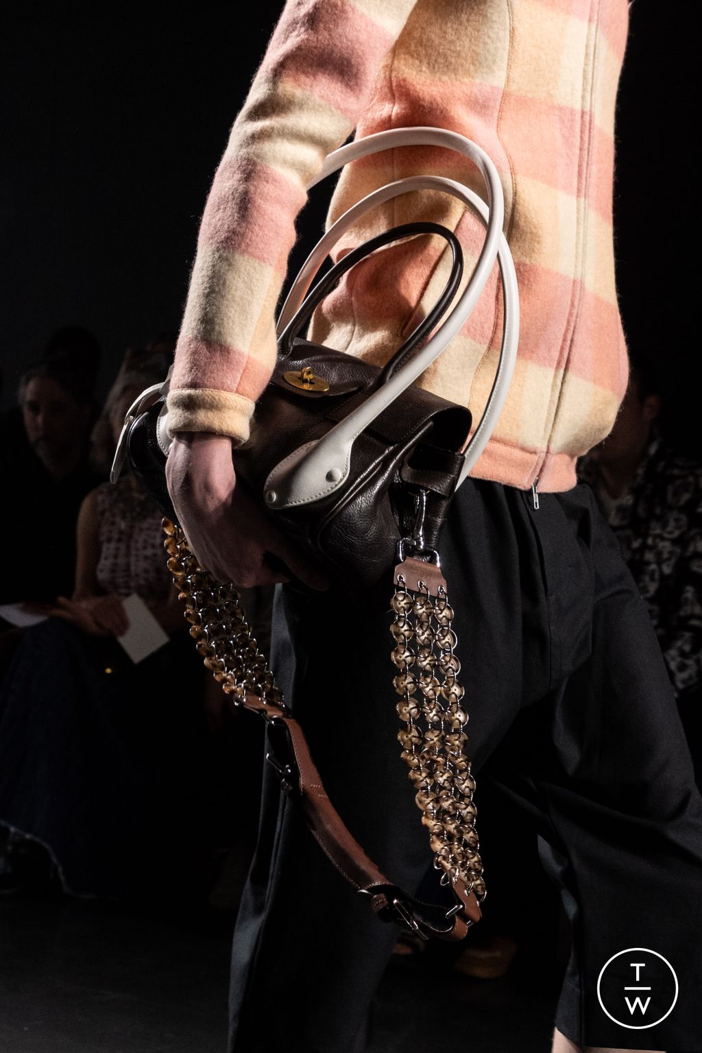 Fashion Week London Spring/Summer 2024 look 15 from the Stefan Cooke collection menswear accessories