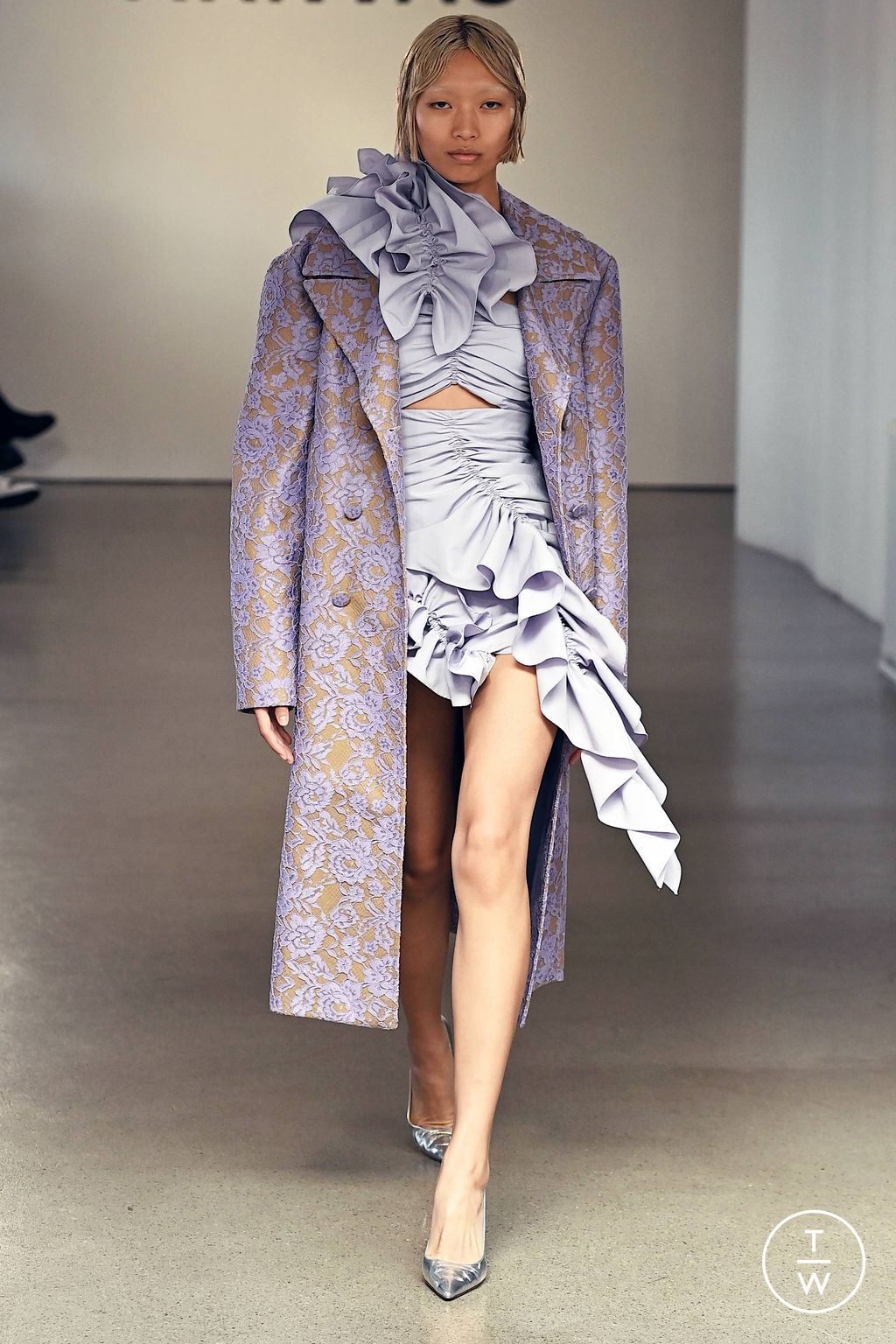 Fashion Week New York Fall/Winter 2023 look 6 de la collection AKNVAS womenswear