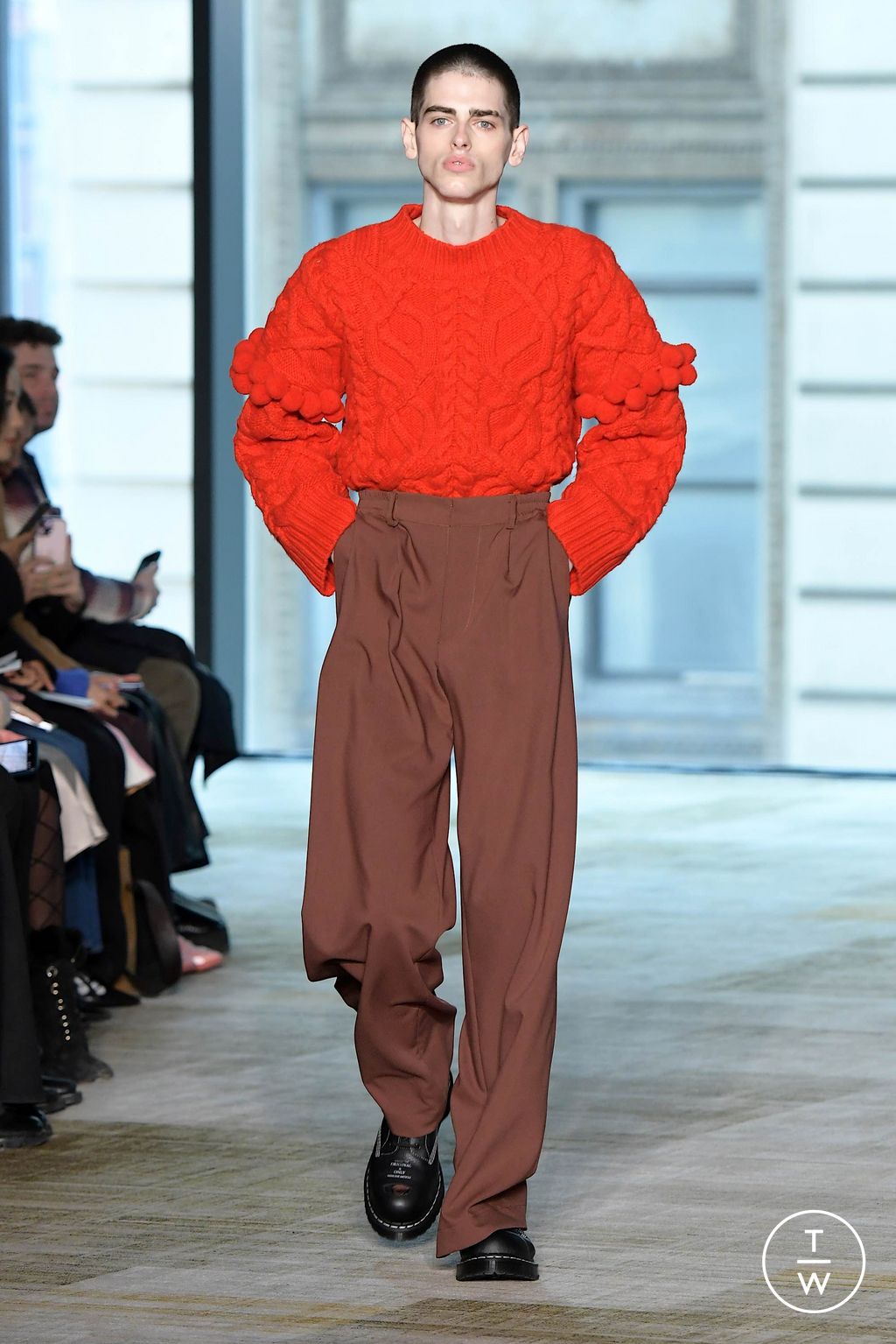 Fashion Week New York Fall/Winter 2024 look 3 from the AKNVAS collection womenswear