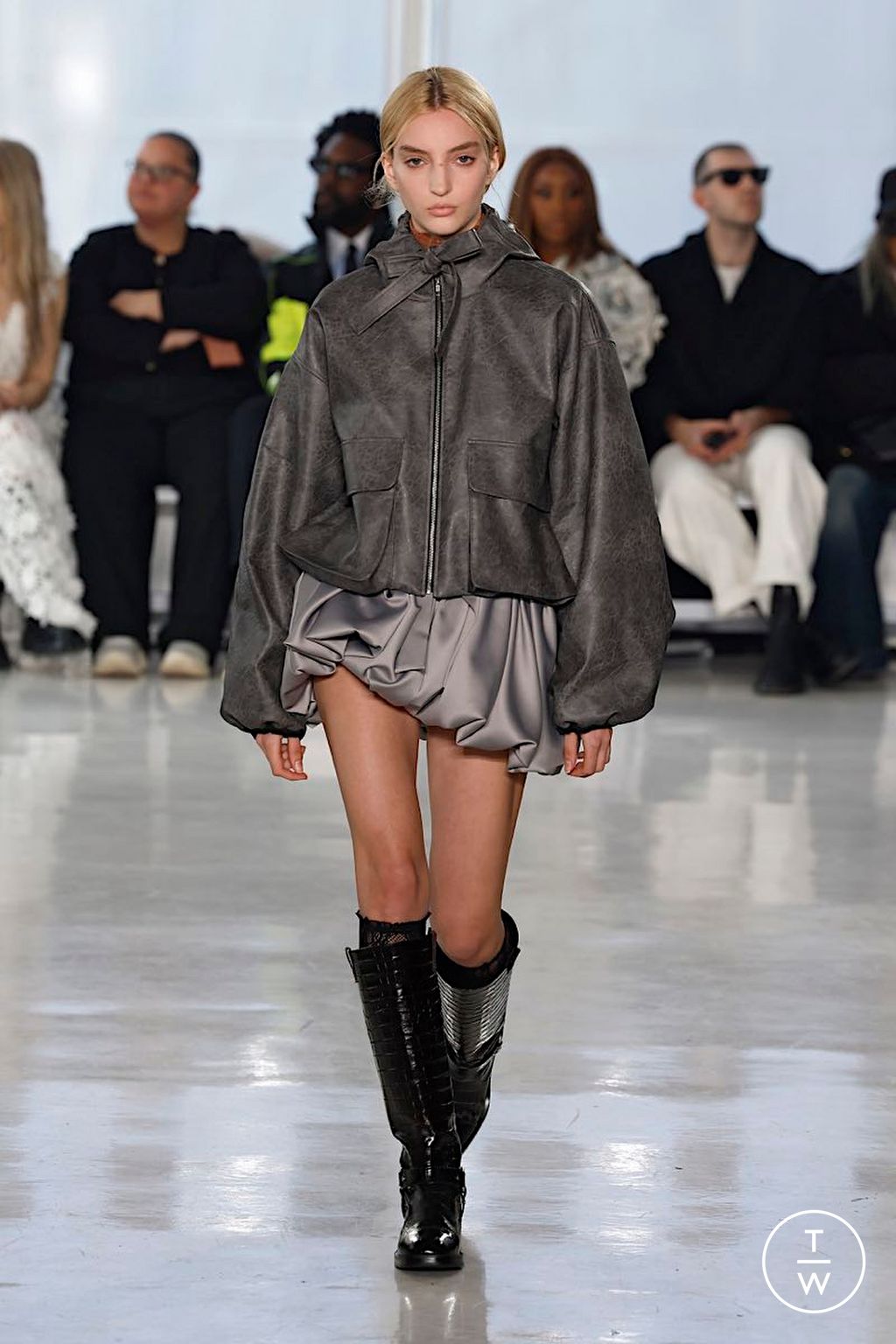Fashion Week New York Fall/Winter 2025 look 12 from the AKNVAS collection womenswear