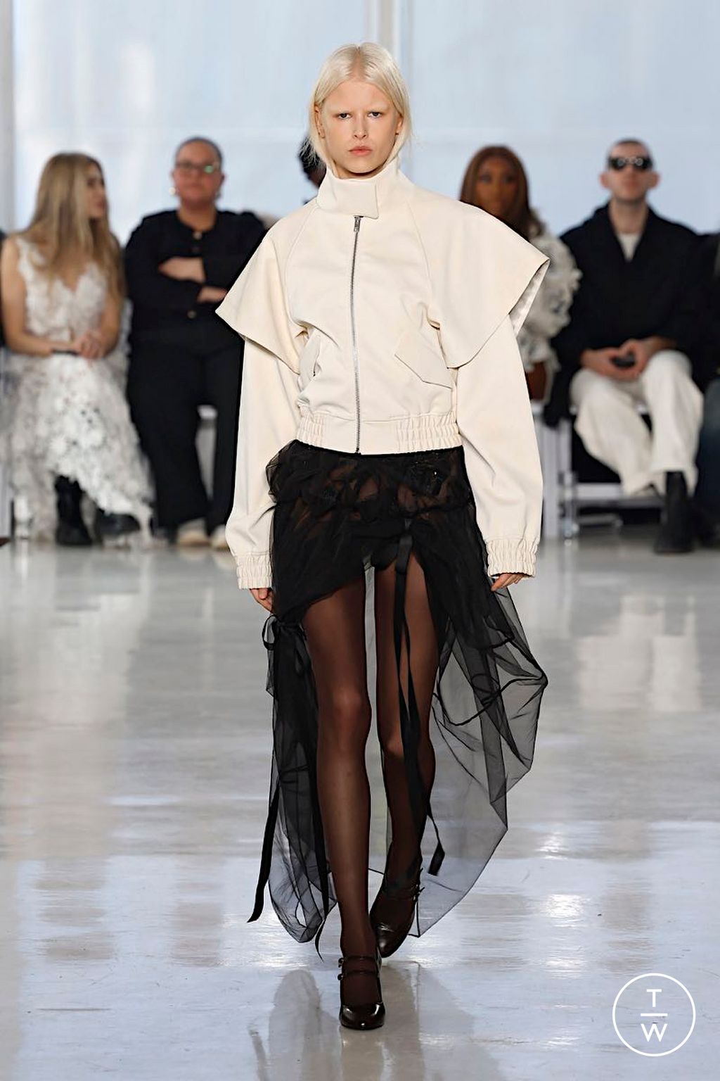 Fashion Week New York Fall/Winter 2025 look 25 from the AKNVAS collection womenswear