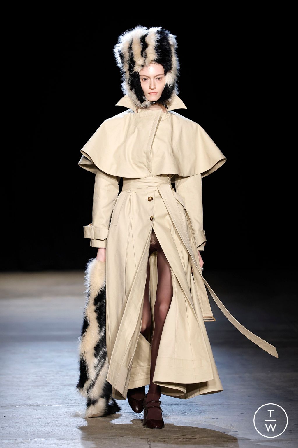 Fashion Week New York Fall/Winter 2026 look 16 from the AKNVAS collection womenswear
