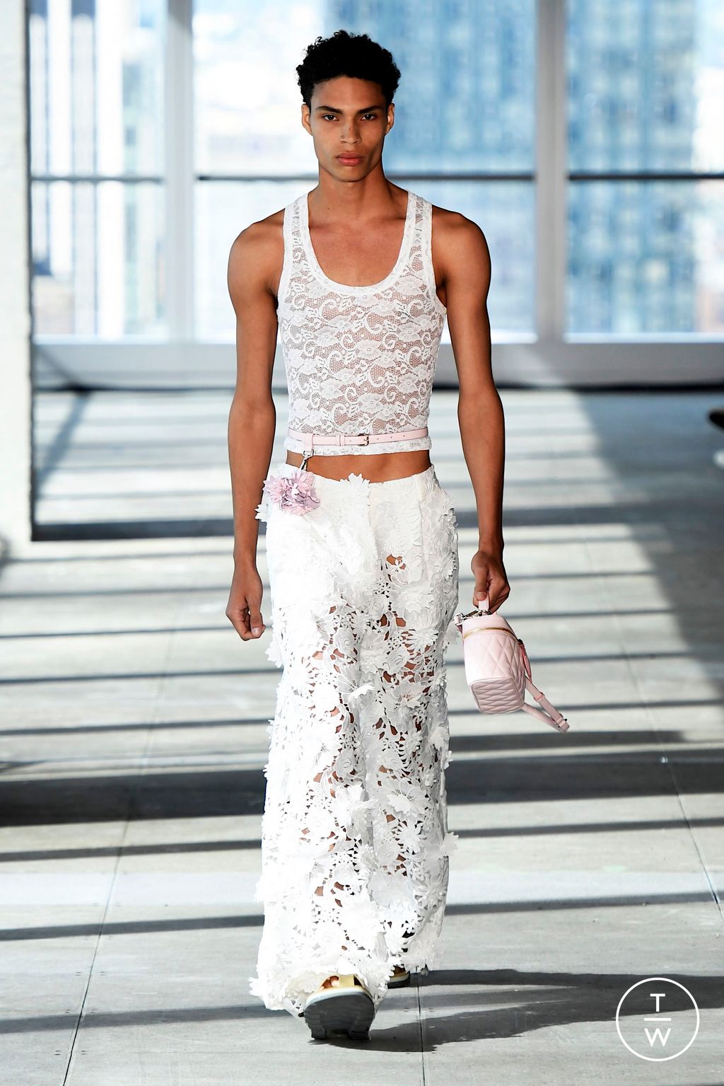 Fashion Week New York Spring-Summer 2025 look 13 from the AKNVAS collection womenswear