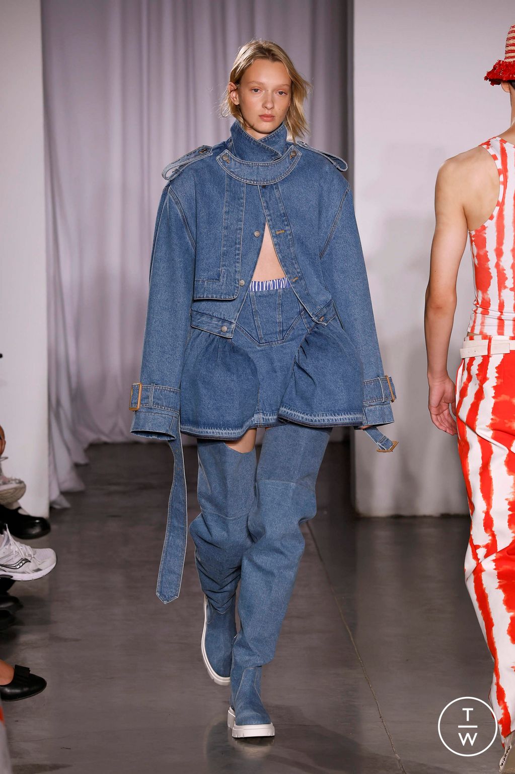 Fashion Week New York Spring/Summer 2026 look 8 from the AKNVAS collection womenswear