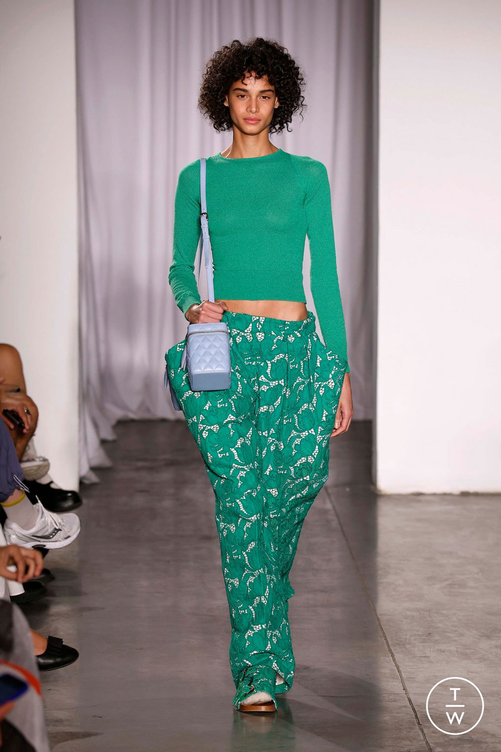 Fashion Week New York Spring/Summer 2026 look 16 from the AKNVAS collection womenswear