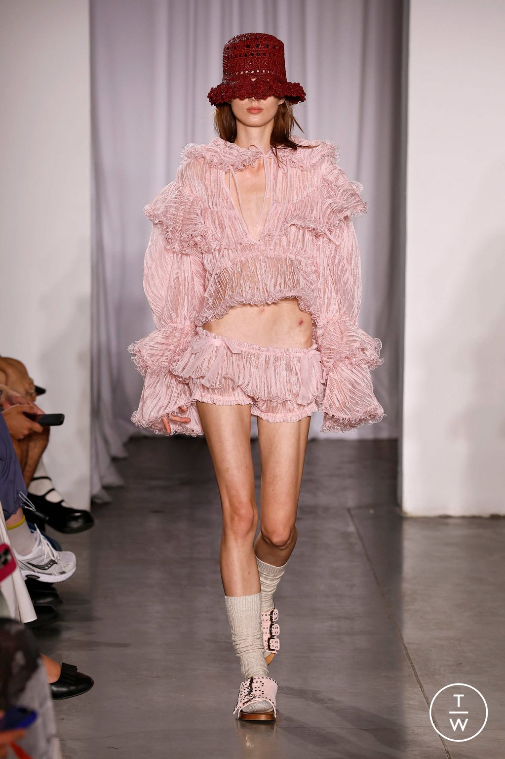 Fashion Week New York Spring/Summer 2026 look 30 from the AKNVAS collection womenswear