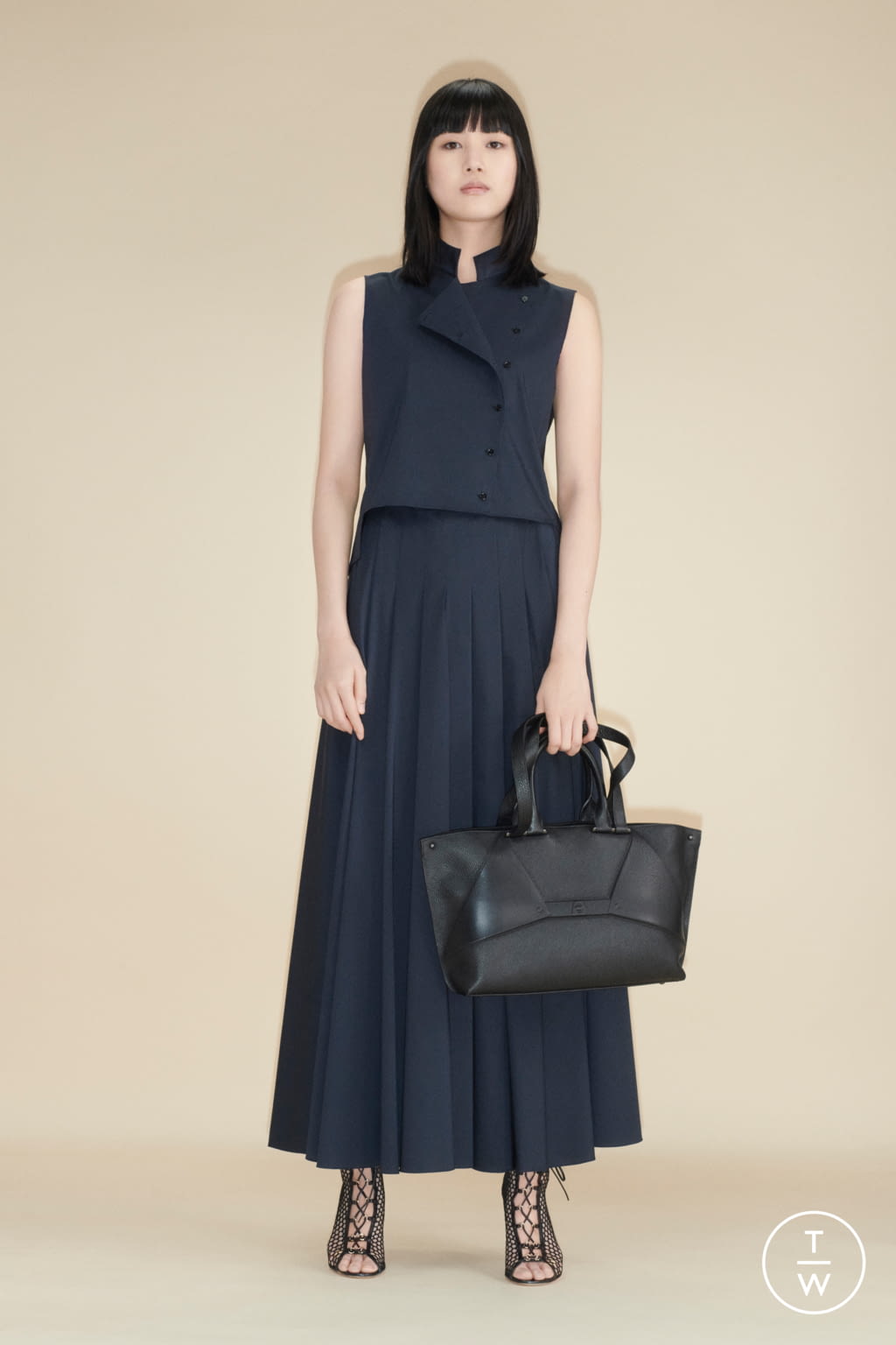 Fashion Week Paris Pre-Fall 2020 look 10 from the Akris collection womenswear