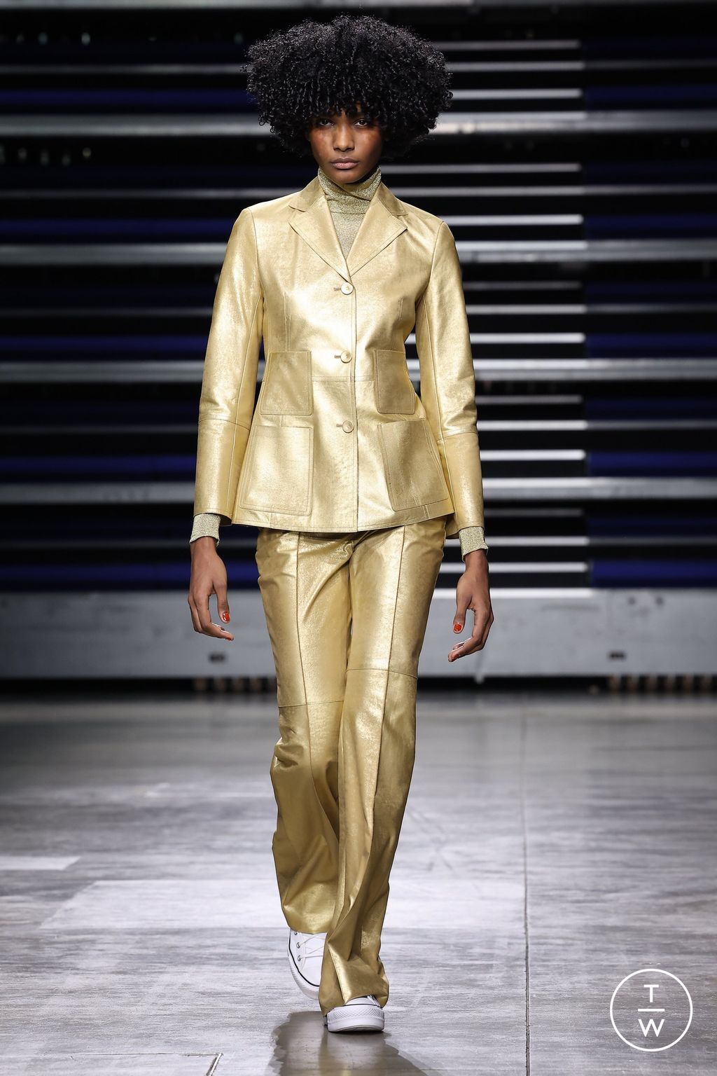Fashion Week Paris Fall/Winter 2023 look 7 from the Akris collection womenswear