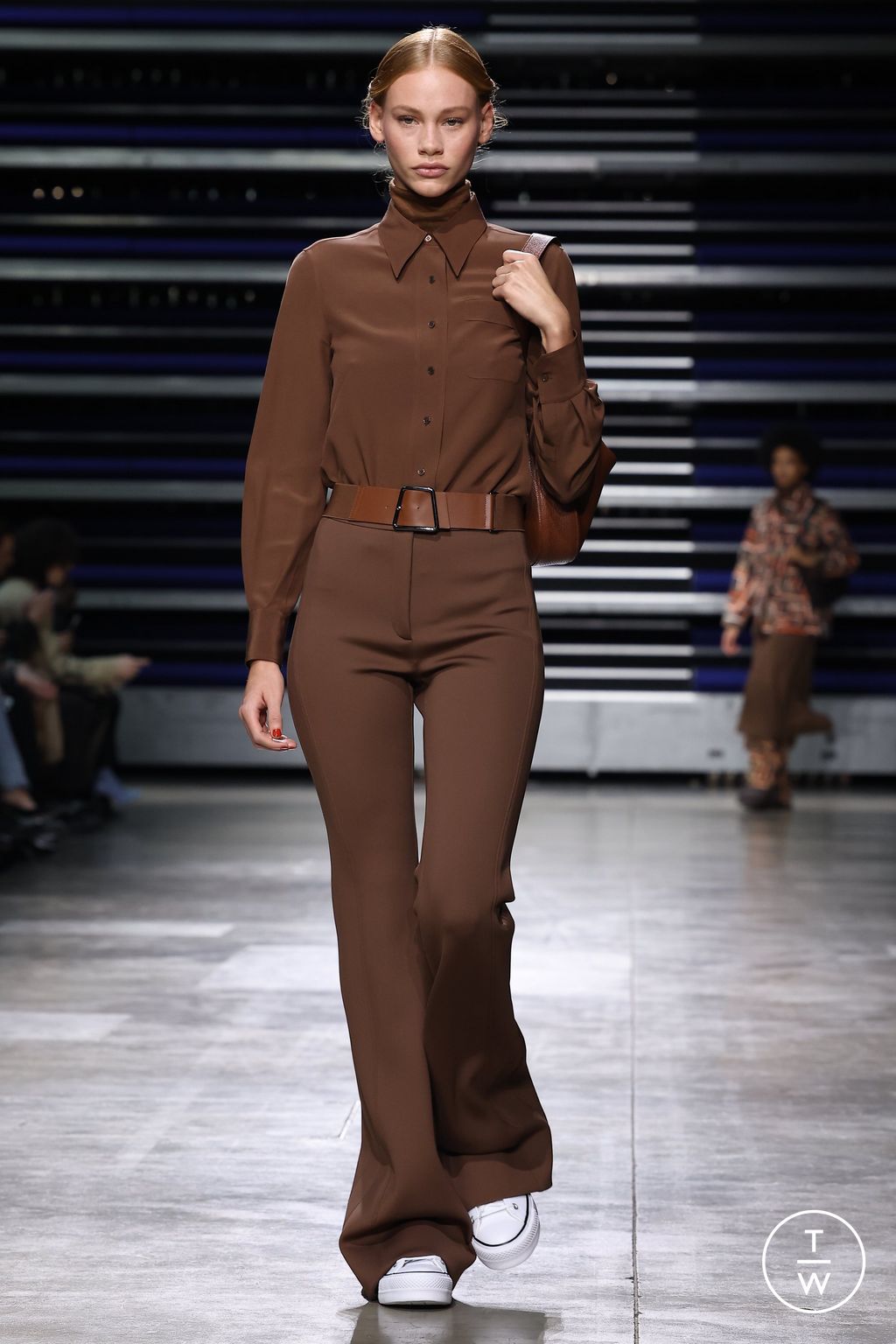 Fashion Week Paris Fall/Winter 2023 look 8 de la collection Akris womenswear