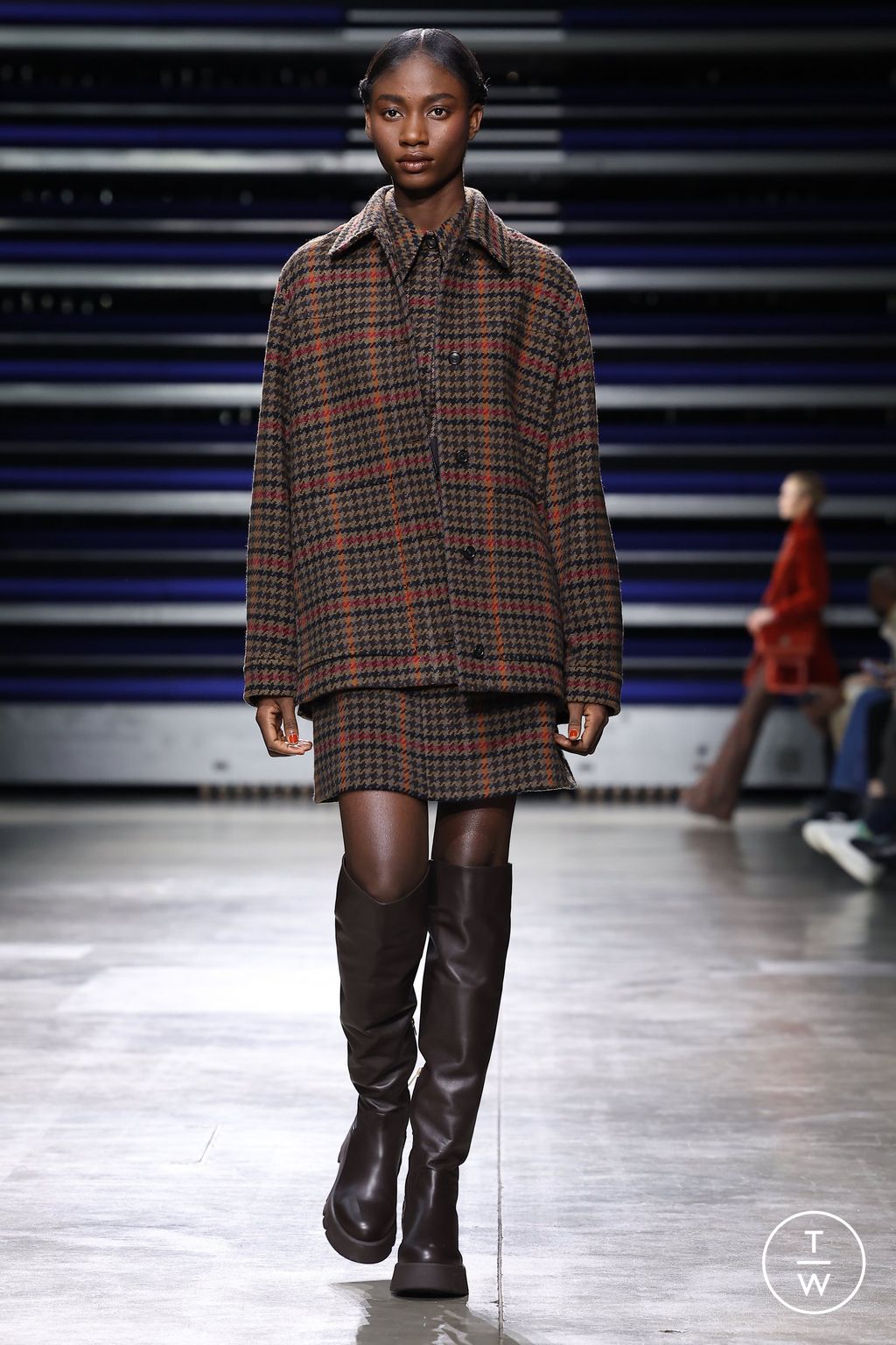 Fashion Week Paris Fall/Winter 2023 look 11 de la collection Akris womenswear