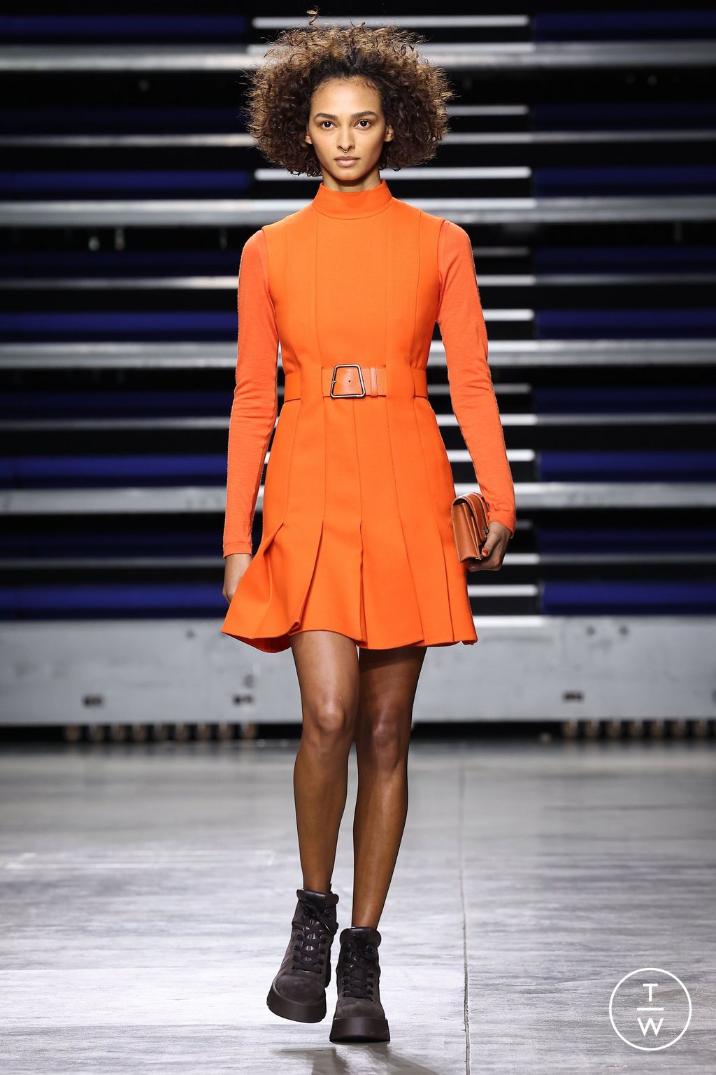 Fashion Week Paris Fall/Winter 2023 look 22 from the Akris collection 女装