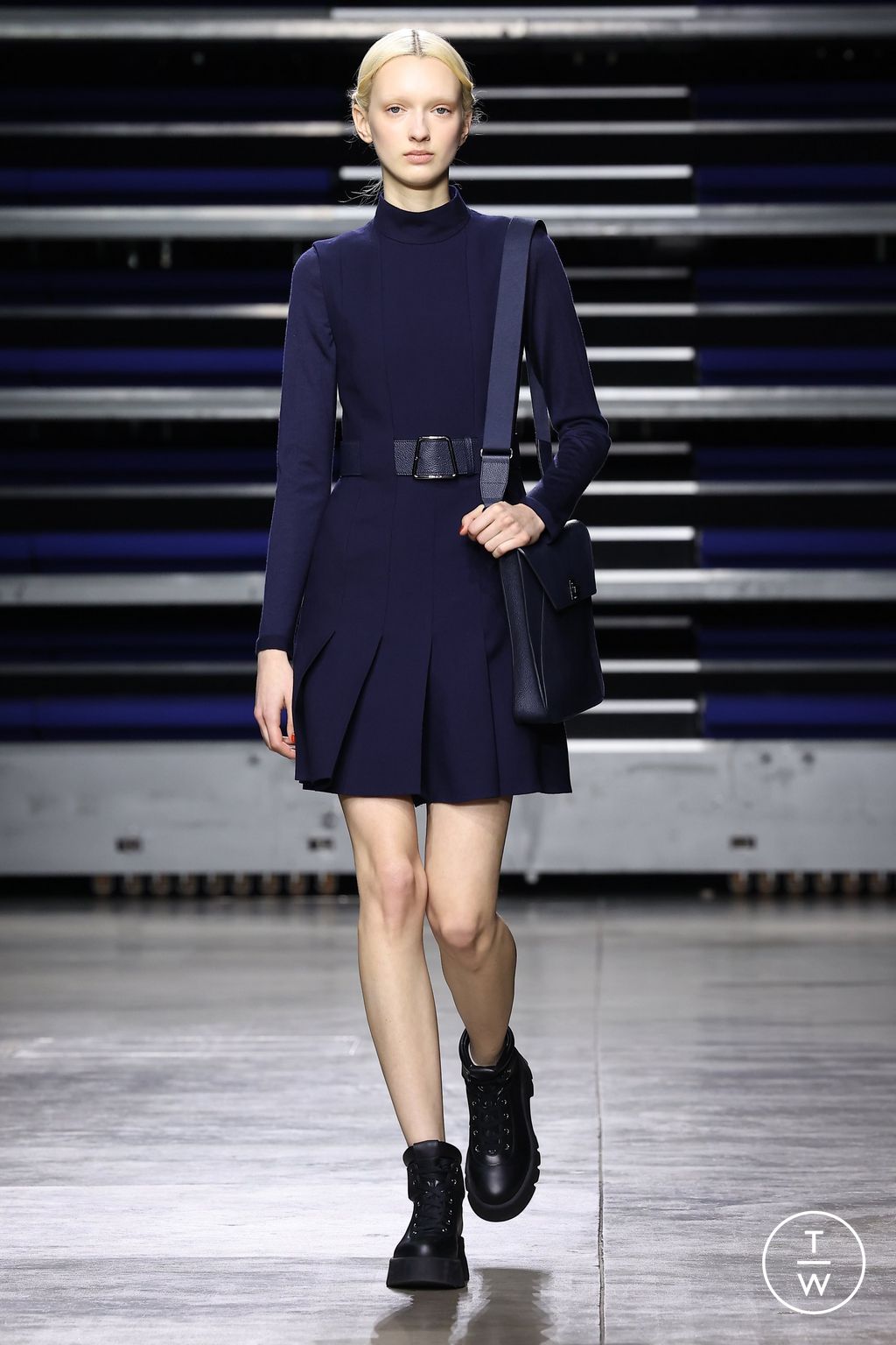 Fashion Week Paris Fall/Winter 2023 look 34 from the Akris collection womenswear
