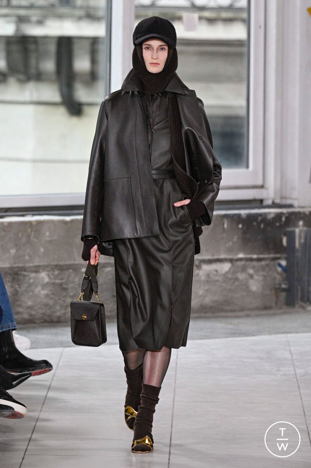Fashion Week Paris Fall/Winter 2024 look 16 from the Akris collection womenswear