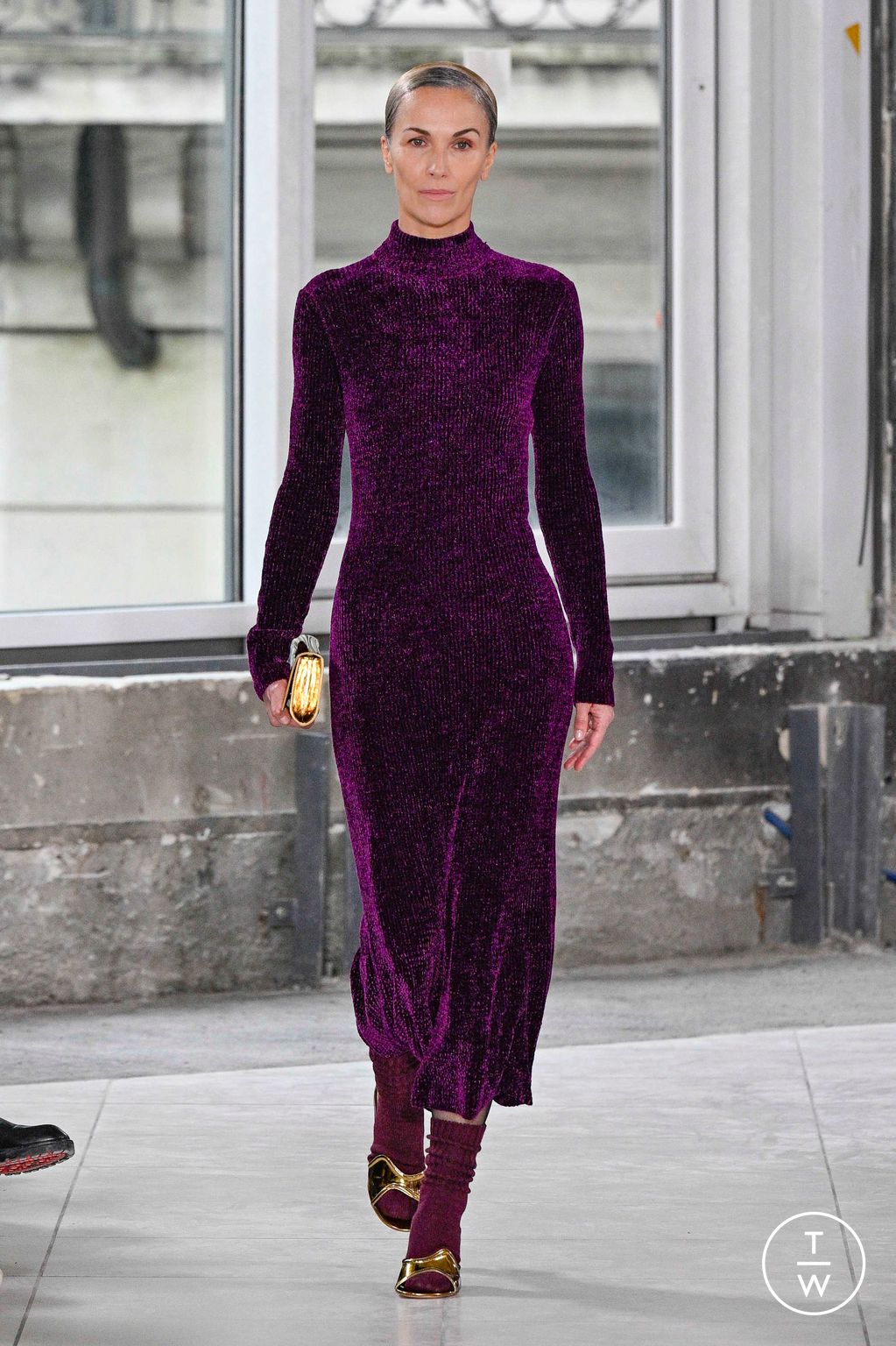 Fashion Week Paris Fall/Winter 2024 look 26 de la collection Akris womenswear