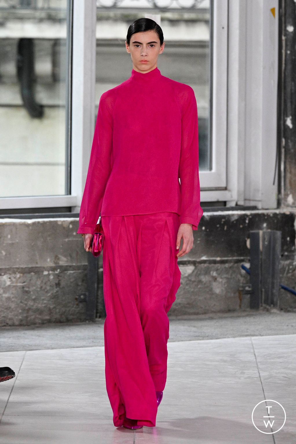 Fashion Week Paris Fall/Winter 2024 look 30 from the Akris collection womenswear
