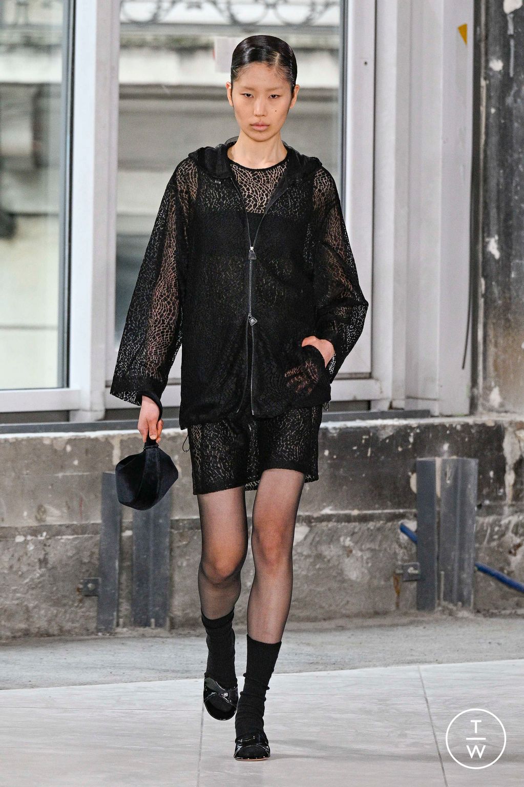 Fashion Week Paris Fall/Winter 2024 look 36 from the Akris collection womenswear