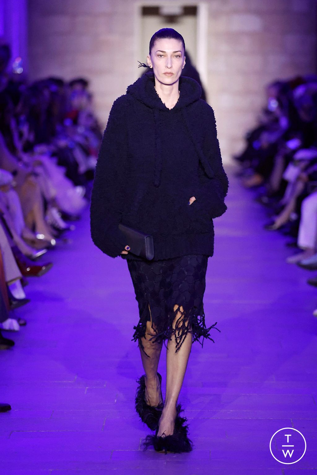 Fashion Week Paris Fall/Winter 2025 look 36 de la collection Akris womenswear