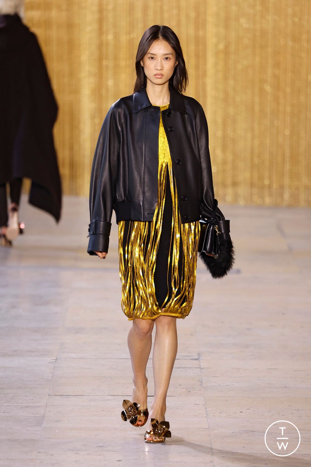 Fashion Week Paris Fall/Winter 2026 look 6 from the Akris collection womenswear